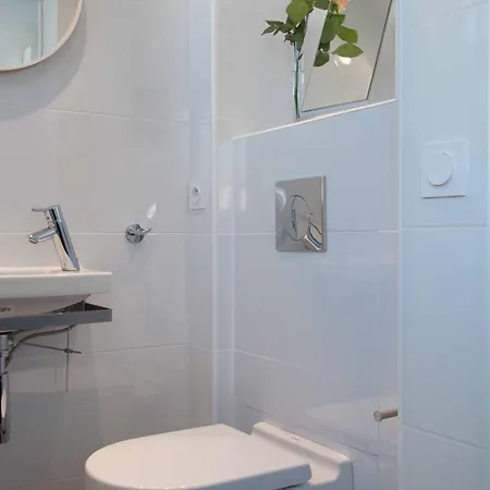 Apartment Mandariniers